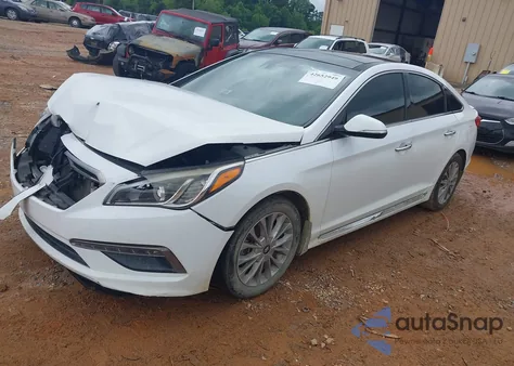 2015 Hyundai Sonata Limited z USA, uszkodzony, nr VIN 5NPE34AF7FH102544